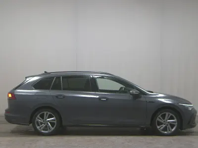 Brugt VW Golf VIII R-line 150 HK (110 kW) 2023 Grå Stationcar