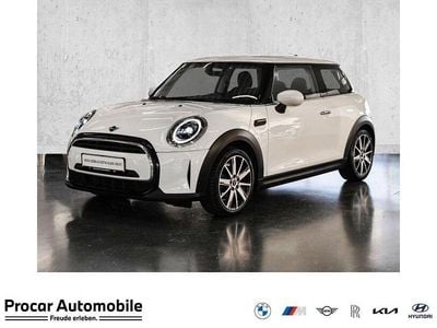 Gebraucht Mini Cooper Classic 136 PS (100 kW) 2022 Weiß Kleinwagen