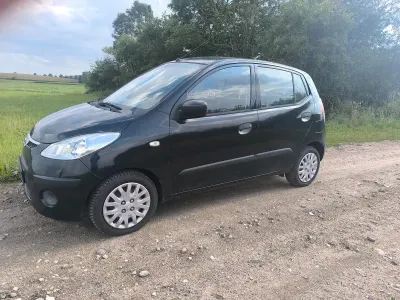 Gebraucht Hyundai i10 67 PS (49 kW) 2009 Schwarz Kleinwagen