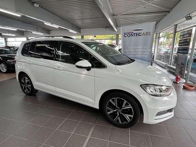 Gebraucht VW Touran Highline 150 PS (110 kW) 2021 Pure white Van / Kleinbus