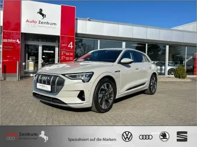 Używany Audi e-tron Advanced Plus 230 kW (313 KM) 2021 Beżowy SUV