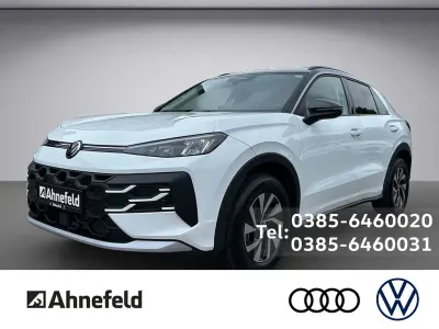 Gebraucht VW T-Roc Life 150 PS (110 kW) 2026 Pure white SUV