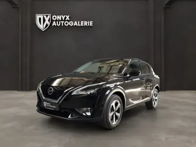Gebraucht Nissan Qashqai N-Connecta 158 PS (116 kW) 2022 Schwarz SUV