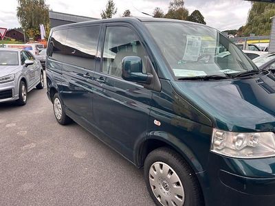 Gebraucht VW Caravelle Comfortline 131 PS (96 kW) 2008 Grün Van / Kleinbus