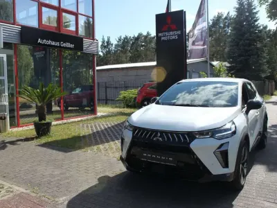 Neu Mitsubishi Grandis Edition 141 PS (103 kW) 2026 Himalayaweiß SUV