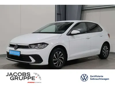 Gebraucht VW Polo Life 95 PS (69 kW) 2023 Weiß Kleinwagen