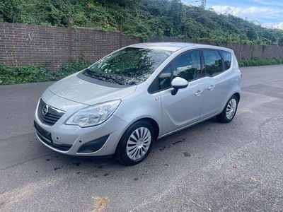 Silber Gebraucht 2010 Opel Meriva Edition Van / Kleinbus | 3.500 € (Guter Preis)