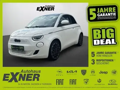 Gebraucht Fiat 500e La Prima 86 kW (118 PS) 2023 Weiss Kleinwagen