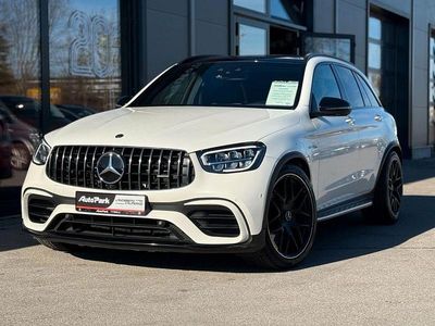 Weiß Gebraucht 2021 Mercedes GLC63 AMG AMG SUV | 68.870 € (Etwas zu teuer)