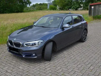 Gebraucht BMW 118 Sport Line 150 PS (110 kW) 2018 Grau Kleinwagen