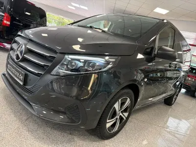 Gebraucht Mercedes Vito 163 PS (119 kW) 2025 Grau Van