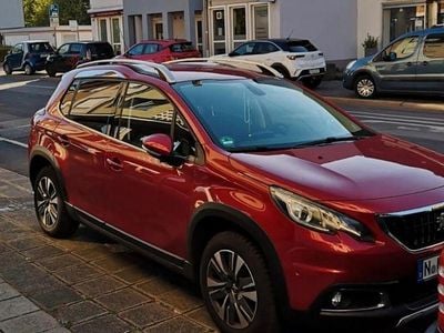 Rot Gebraucht 2017 Peugeot 2008 Allure SUV | 10.200 € (Guter Preis)