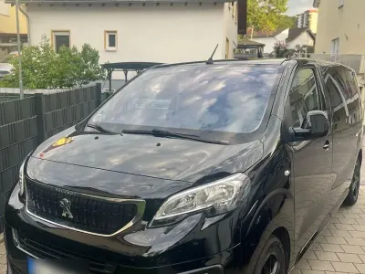 Gebraucht Peugeot Traveller Active 150 PS (110 kW) 2019 Schwarz Van / Kleinbus