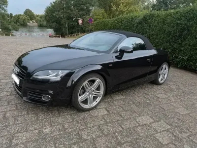 Gebraucht Audi TT Roadster S-Line 211 PS (155 kW) 2013 Schwarz Cabrio