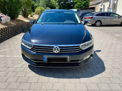 Gebraucht VW Passat Highline 150 PS (110 kW) 2017 Schwarz Kombi