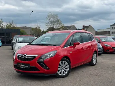 Gebraucht Opel Zafira Tourer Business Innovation 136 PS (100 kW) 2015 Rot Van / Kleinbus