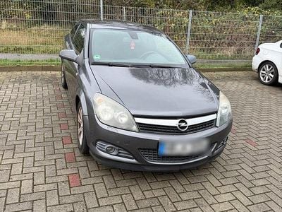 Gebraucht Opel Astra GTC 90 PS (66 kW) 2009 Grau Coupé
