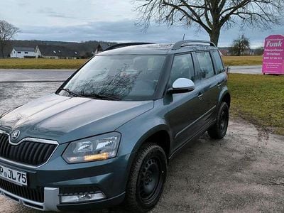 Gebraucht Skoda Yeti 150 PS (110 kW) 2015 Blau SUV
