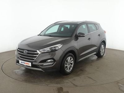 Grau Gebraucht 2018 Hyundai Tucson Style SUV | 16.790 € (Fairer Preis)