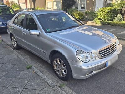 Mercedes C180