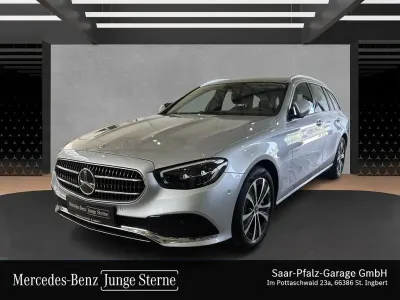 Gebraucht Mercedes E300 Avantgarde 194 PS (142 kW) 2023 Lack hightechsilber Kombi