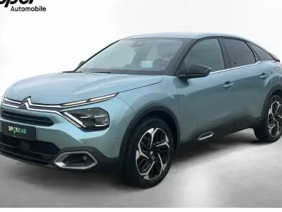 Używany Citroën C4 Shine 131 KM (96 kW) 2023 Niebieski Sedan/Limuzyna