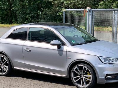 Grau Gebraucht 2015 Audi A1 Kleinwagen | 13.900 € (Fairer Preis)
