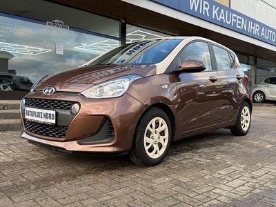 Braun Gebraucht 2019 Hyundai i10 Trend Kleinwagen | 8.999 € (Guter Preis)