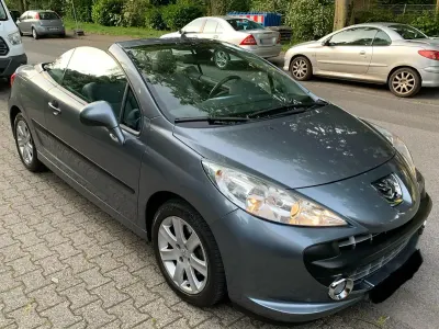 Gebraucht Peugeot 207 CC 120 PS (88 kW) 2008 Grau Cabrio