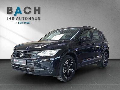 Gebraucht VW Tiguan Life 150 PS (110 kW) 2021 Deep black perleffekt SUV