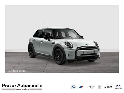 Gebraucht Mini Cooper Premium Plus 136 PS (100 kW) 2022 Silber Kleinwagen