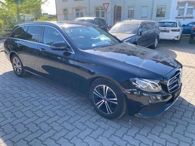 Mercedes E220