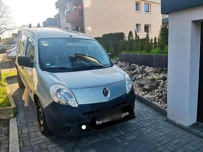 Gebraucht Renault Kangoo 68 PS (50 kW) 2010 Silber