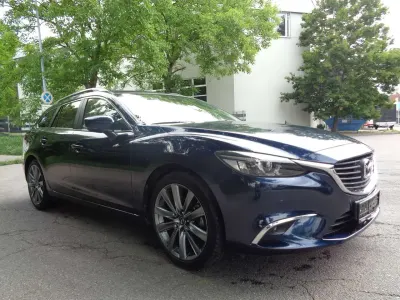 Gebraucht Mazda 6 Center-Line 165 PS (121 kW) 2018 Blau Kombi