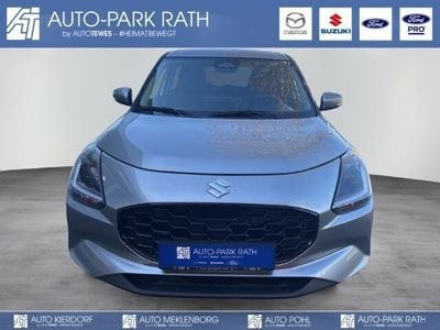 Gebraucht Suzuki Swift Comfort 82 PS (60 kW) 2024 Pure white pearl metallic (weiss) Kleinwagen