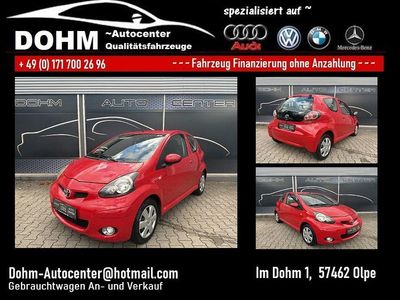 Gebraucht Toyota Aygo Cool 68 PS (50 kW) 2010 Rot Kleinwagen