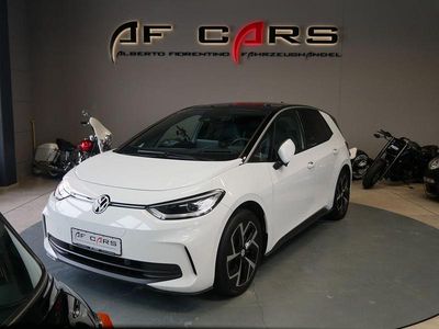 Weiß Gebraucht 2024 VW ID.3 Pro Kleinwagen | 24.890 € (Superpreis)