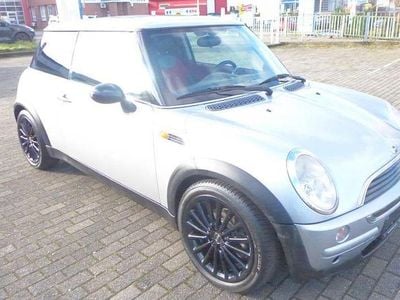 Gebraucht Mini ONE 90 PS (66 kW) 2002 Silber Kleinwagen