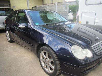 Mercedes C200