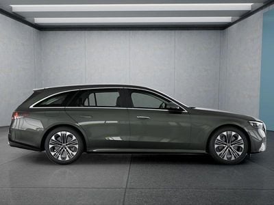 Gebraucht Mercedes E300 197 PS (144 kW) 2025 Grau Kombi