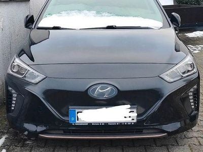 Usata Hyundai Ioniq Premium 88 kW (120 CV) 2017 Nero Utilitaria
