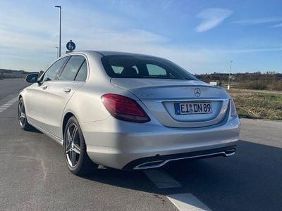 Gebraucht Mercedes C180 Avantgarde 156 PS (114 kW) 2015 Silber Limousine