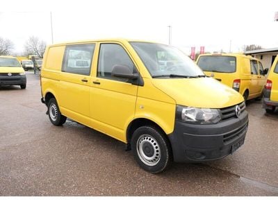 Gebraucht VW T5 84 PS (61 kW) 2013 Ginstergelb r1032 Van