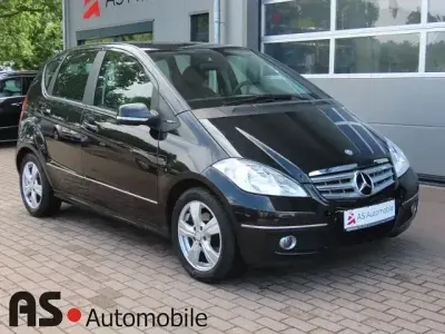 Gebraucht Mercedes A160 95 PS (69 kW) 2010 Schwarz Limousine