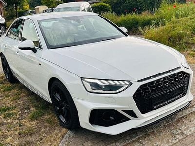 Weiß Gebraucht 2022 Audi A4 S-Line Limousine | 26.200 € (Superpreis)