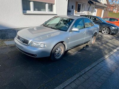 Usata Audi A4 101 CV (74 kW) 2000 Argento Berlina