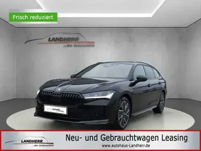 Käytetty Skoda Superb SportLine 204 HP (150 kW) 2025 Musta Farmari