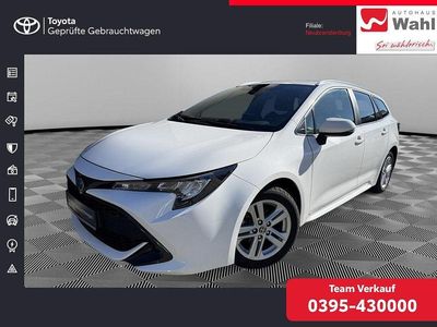 Weiß Gebraucht 2022 Toyota Corolla Business Edition Kombi | 23.900 € (Fairer Preis)