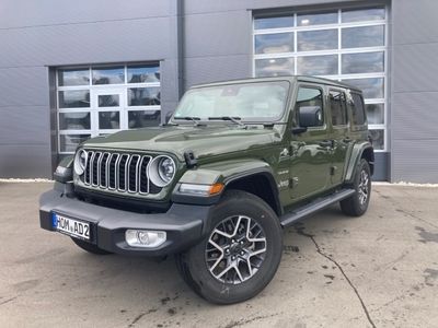Gebraucht Jeep Wrangler Unlimited Sahara 272 PS (200 kW) 2024 Gruen SUV