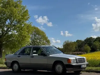 Occasion Mercedes 190 118 ch (86 kW) 1989 Argent Berline